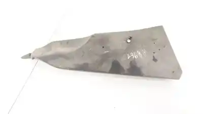 Second-hand car spare part plastics for toyota auris 1.8 16v oem iam references 5881702170