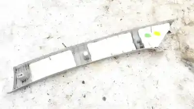 Pezzo di ricambio per auto di seconda mano plastica per toyota auris 1.8 16v riferimenti oem iam 108272  