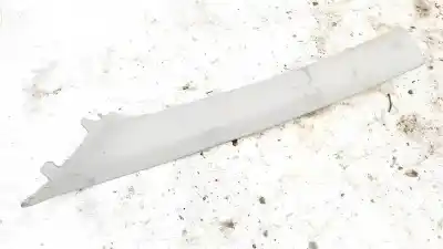 Second-hand car spare part plastics for toyota auris 1.8 16v oem iam references 6222002130