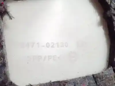 Second-hand car spare part plastics for toyota corolla (e12) 2.0 d-4d linea luna berlina oem iam references 6247102130  62471-02130