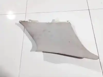 Peça sobressalente para automóvel em segunda mão plásticos por toyota corolla (e12) 2.0 d-4d linea luna berlina referências oem iam 6247102130