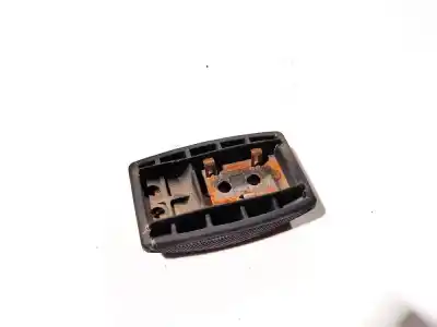 Pezzo di ricambio per auto di seconda mano plastica per toyota corolla (e12) 2.0 d-4d linea luna berlina riferimenti oem iam   