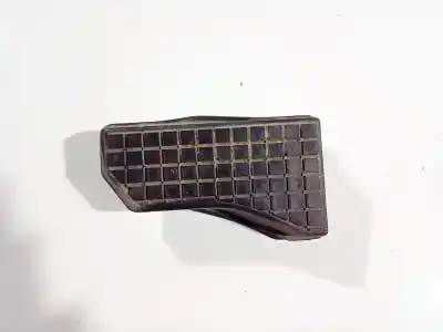 Peça sobressalente para automóvel em segunda mão plásticos por toyota corolla (e12) 2.0 d-4d linea luna berlina referências oem iam 