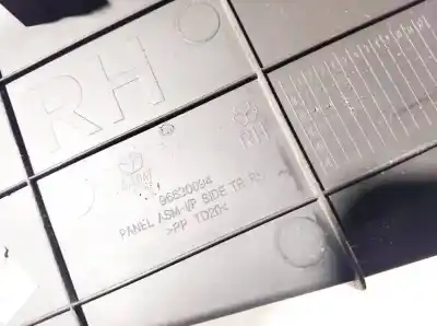 Pezzo di ricambio per auto di seconda mano plastica per chevrolet captiva 3.2 v6 ltx riferimenti oem iam 96630094  