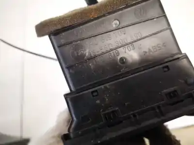 Pezzo di ricambio per auto di seconda mano griglia di aerazione per volkswagen golf v variant (1k5) 1.4 riferimenti oem iam 1k0819709  1k0819703