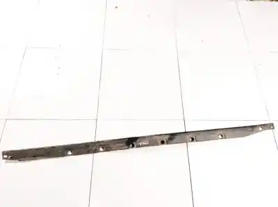 Peça sobressalente para automóvel em segunda mão plásticos por toyota corolla (e12) 2.0 d-4d linea luna berlina referências oem iam 7585202050