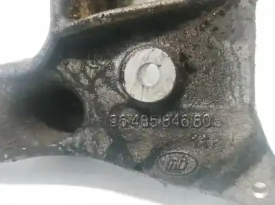 Second-hand car spare part engine support for volvo v50 (545) 2.0 d oem iam references 9648584680  