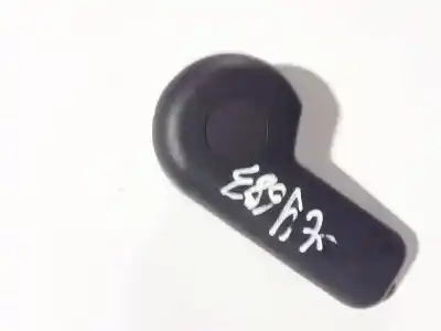 Recambio de automóvil de segunda mano de plasticos-otros repuestos del interior para ford focus, 2011.04 - 2018 2.0 flexifuel 119kw 2011.04 - 2018 referencias oem iam am51168628a