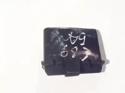 Recambio de automóvil de segunda mano de plasticos-otros repuestos del interior para ford focus, 2011.04 - 2018 2.0 flexifuel 119kw 2011.04 - 2018 referencias oem iam 