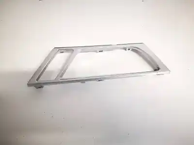 Peça sobressalente para automóvel em segunda mão plásticos por audi a6 avant (4f5) 3.0 tdi quattro referências oem iam 4f0867497