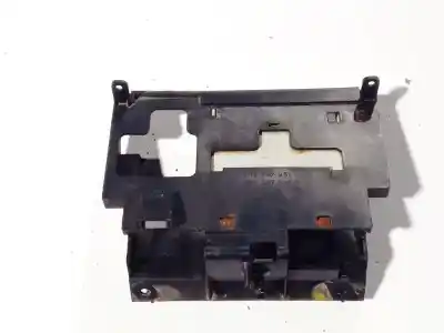 Pezzo di ricambio per auto di seconda mano plastica per audi 80 avant 2.0 riferimenti oem iam 893857951  