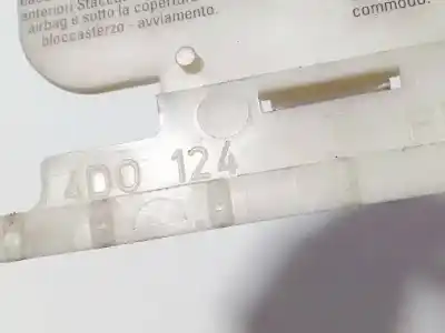 Pezzo di ricambio per auto di seconda mano plastica per audi a6 avant (c4) 2.5 tdi riferimenti oem iam 4d0124  
