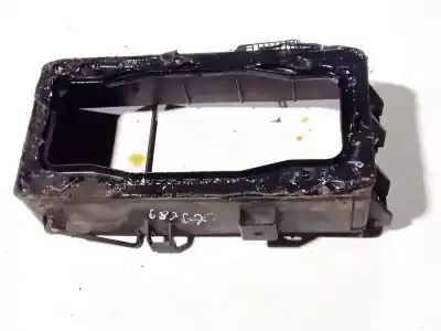 Pezzo di ricambio per auto di seconda mano plastica per audi a6 avant (c4) 2.5 tdi riferimenti oem iam 
