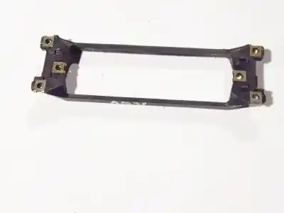 Pezzo di ricambio per auto di seconda mano plastica per audi a6 avant (c4) 2.5 tdi riferimenti oem iam 4a0820391