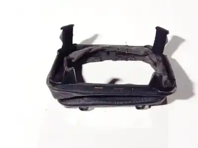 Pezzo di ricambio per auto di seconda mano plastica per audi a6 avant (c4) 2.5 tdi riferimenti oem iam   