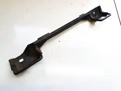 Pezzo di ricambio per auto di seconda mano plastica per toyota corolla (e12) 2.0 d-4d linea luna berlina riferimenti oem iam   