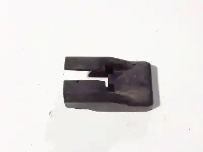 Peça sobressalente para automóvel em segunda mão plásticos por nissan note (e11e) 1.5 dci turbodiesel cat referências oem iam 