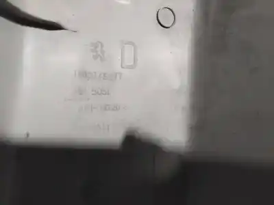 Second-hand car spare part plastics for citroen c8 2.0 hdi sx oem iam references 1400045277  mp5051