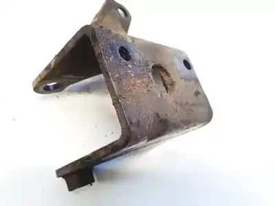 Second-hand car spare part engine support for toyota corolla (e12) 2.0 d-4d linea luna berlina oem iam references   