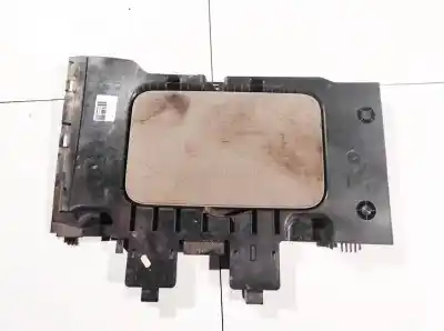 Second-hand car spare part plastics for renault scenic ii 1.6 16v oem iam references 8200223813