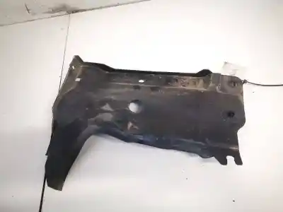 Pezzo di ricambio per auto di seconda mano plastica per mazda 3 lim. (bl) 1.6 cd diesel cat riferimenti oem iam bbm456115  