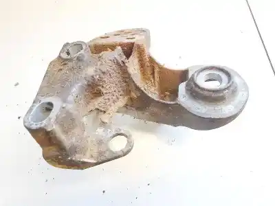 Second-hand car spare part engine support for audi a6 c5 (4b2, 4b4) 2.5 tdi oem iam references 4b0199352b  