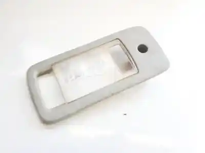 Pezzo di ricambio per auto di seconda mano plastica per toyota corolla (e12) 2.0 d-4d linea luna berlina riferimenti oem iam   