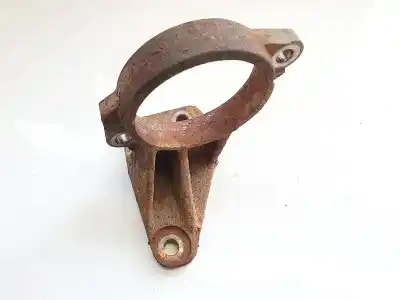 Second-hand car spare part engine support for toyota corolla (e12) 2.0 d-4d linea luna berlina oem iam references   