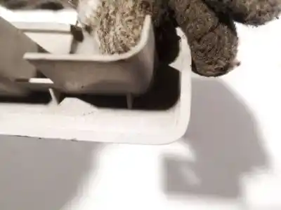 Pezzo di ricambio per auto di seconda mano plastica per citroen c8 2.0 hdi sx riferimenti oem iam 485252077  