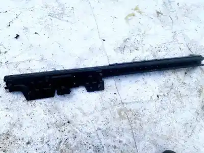 Pezzo di ricambio per auto di seconda mano plastica per opel zafira b 1.9 cdti riferimenti oem iam   