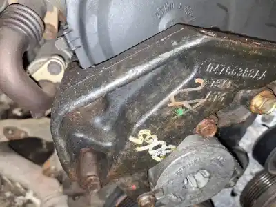 Second-hand car spare part engine support for dodge journey 2.0 16v crd cat oem iam references 04766388aa  