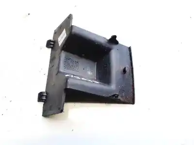 Second-hand car spare part plastics for volvo v50 (545) 2.0 d oem iam references 08686027  