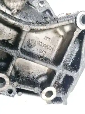 Pezzo di ricambio per auto di seconda mano supporto motore per fiat stilo (192) 1.9 jtd / 1.9 jtd 115 active riferimenti oem iam 60630739  