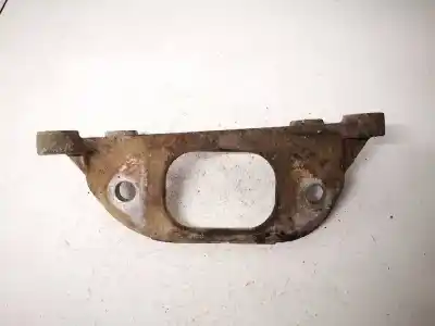 Second-hand car spare part engine support for renault scenic ii 1.6 16v oem iam references 8200209324  