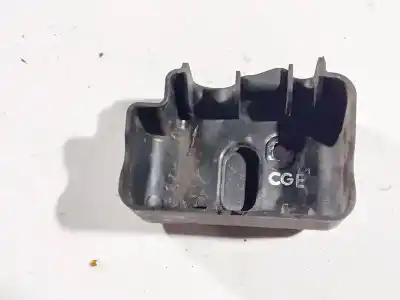 Pezzo di ricambio per auto di seconda mano plastica per kia ceed (ed) 1.6 crdi 115 riferimenti oem iam   