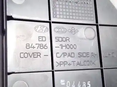 Pezzo di ricambio per auto di seconda mano plastica per kia ceed (ed) 1.6 crdi 115 riferimenti oem iam 847861h000  84786-1h000