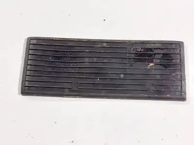 Автозапчастина б/у пластика для audi a4 avant (b5) 1.8 посилання на oem iam 8d0863301  