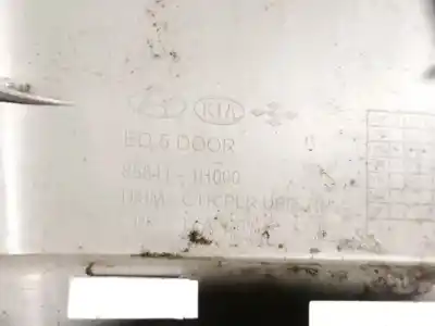 Pezzo di ricambio per auto di seconda mano plastica per kia ceed (ed) 1.6 crdi 115 riferimenti oem iam 858411h000  85841-1h000