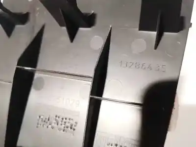 Pezzo di ricambio per auto di seconda mano plastica per opel astra j lim. 1.7 16v cdti riferimenti oem iam 498951029  13286435