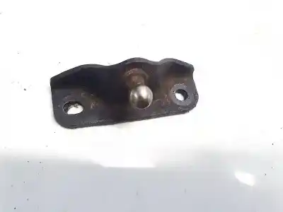 Pezzo di ricambio per auto di seconda mano plastica per toyota corolla (e12) 2.0 d-4d linea luna berlina riferimenti oem iam   