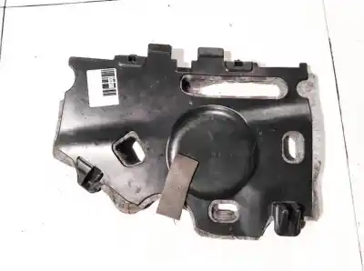 Автозапчастина б/у пластика для opel astra j lim. 1.7 16v cdti посилання на oem iam 