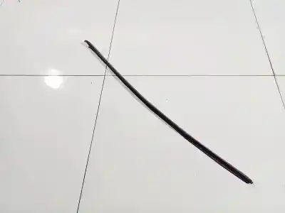 Pezzo di ricambio per auto di seconda mano plastica per audi a4 avant (b5) 1.8 riferimenti oem iam   