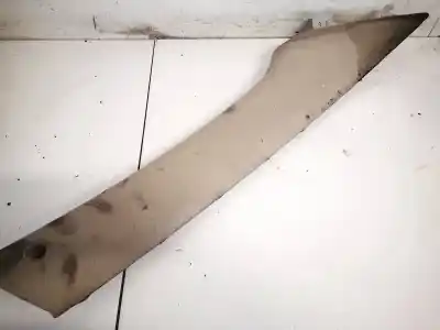 Peça sobressalente para automóvel em segunda mão plásticos por kia sportage (km) 2.0 crdi referências oem iam 