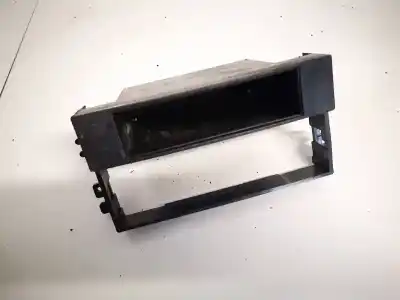 Peça sobressalente para automóvel em segunda mão plásticos por kia sportage (km) 2.0 crdi referências oem iam 