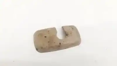 Peça sobressalente para automóvel em segunda mão plásticos por kia sportage (km) 2.0 crdi referências oem iam 