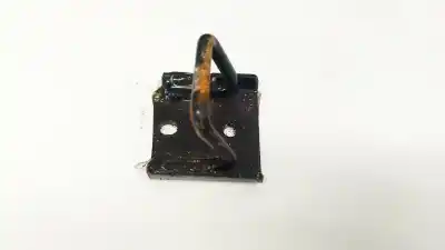 Pezzo di ricambio per auto di seconda mano plastica per kia ceed (ed) 1.6 crdi 115 riferimenti oem iam 