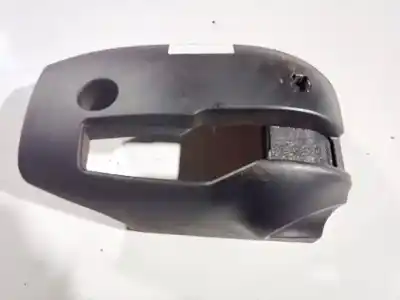 Peça sobressalente para automóvel em segunda mão plásticos por ford focus lim. (cb8) 1.6 tdci cat referências oem iam 