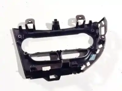 Pezzo di ricambio per auto di seconda mano plastica per ford focus lim. (cb8) 1.6 tdci cat riferimenti oem iam bm5118522  bm51-18522
