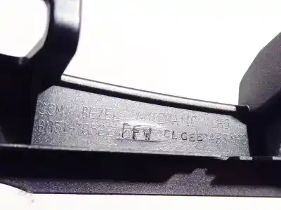 Pezzo di ricambio per auto di seconda mano plastica per ford focus lim. (cb8) 1.6 tdci cat riferimenti oem iam bm5118522  bm51-18522