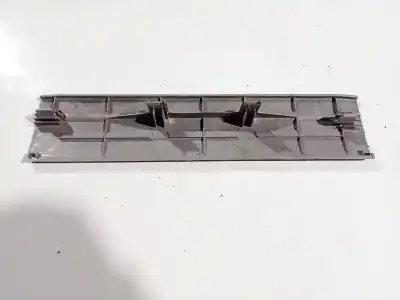 Pezzo di ricambio per auto di seconda mano plastica per kia sorento 2.5 crdi ex riferimenti oem iam 858723e000  85872-3e000